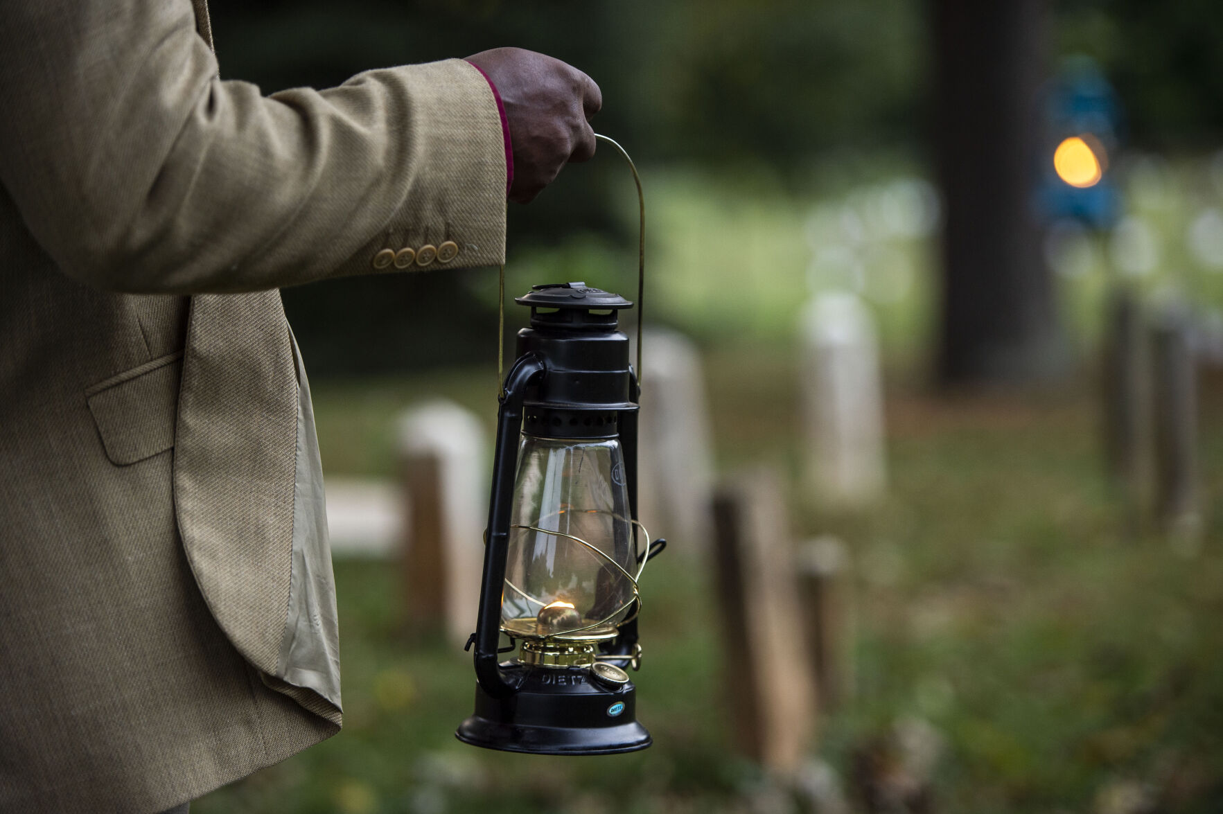 Old City Cemetery Candlelight Tours